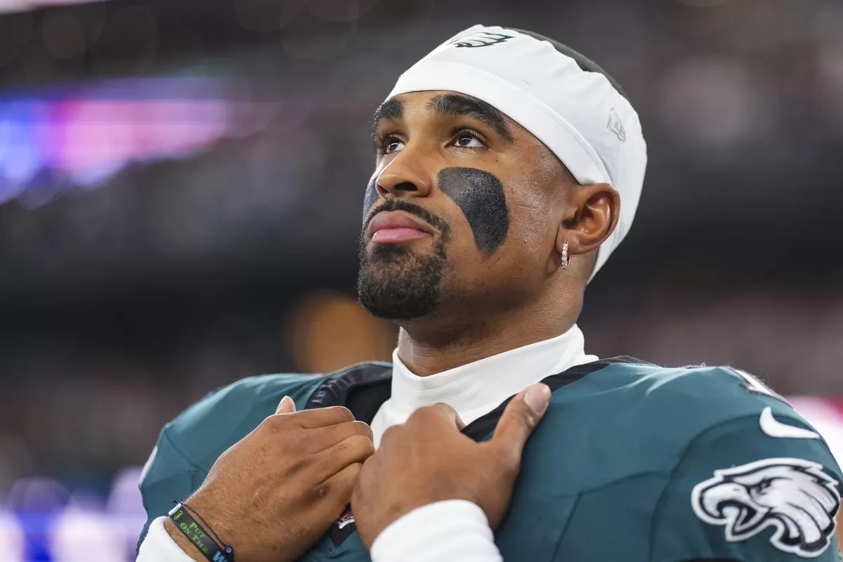 Eagles Injury Report: Jalen Hurts still not practicing - Bleeding Green  Nation