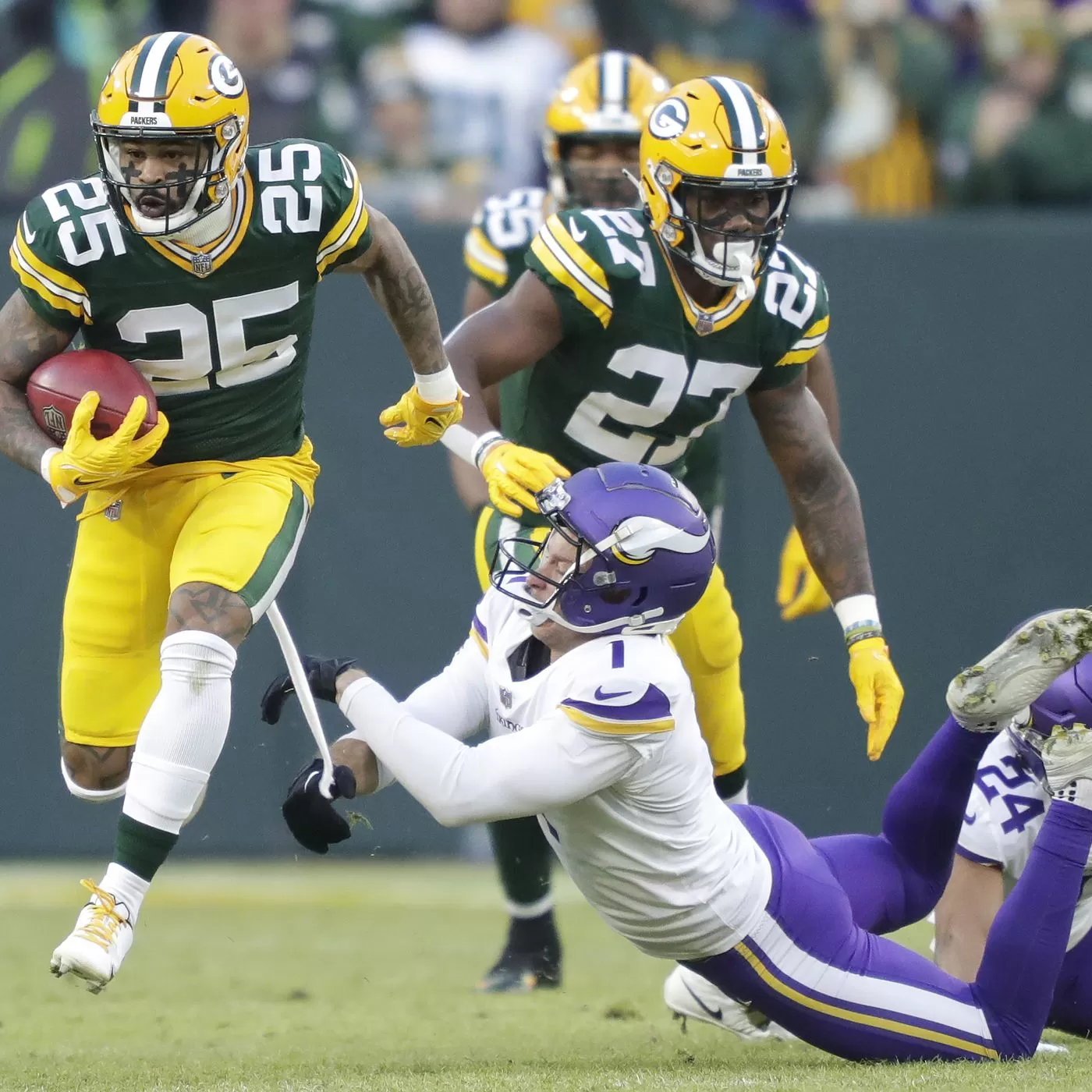 Packers dismantle Vikings, scoring in all three phases en route to 41-17  blowout win - Acme Packing Company