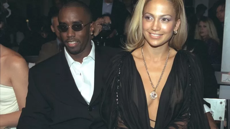 Diddy Had a 'Problem' With J. Lo's Kissing Scene in Resurfaced Clip | In  Touch Weekly