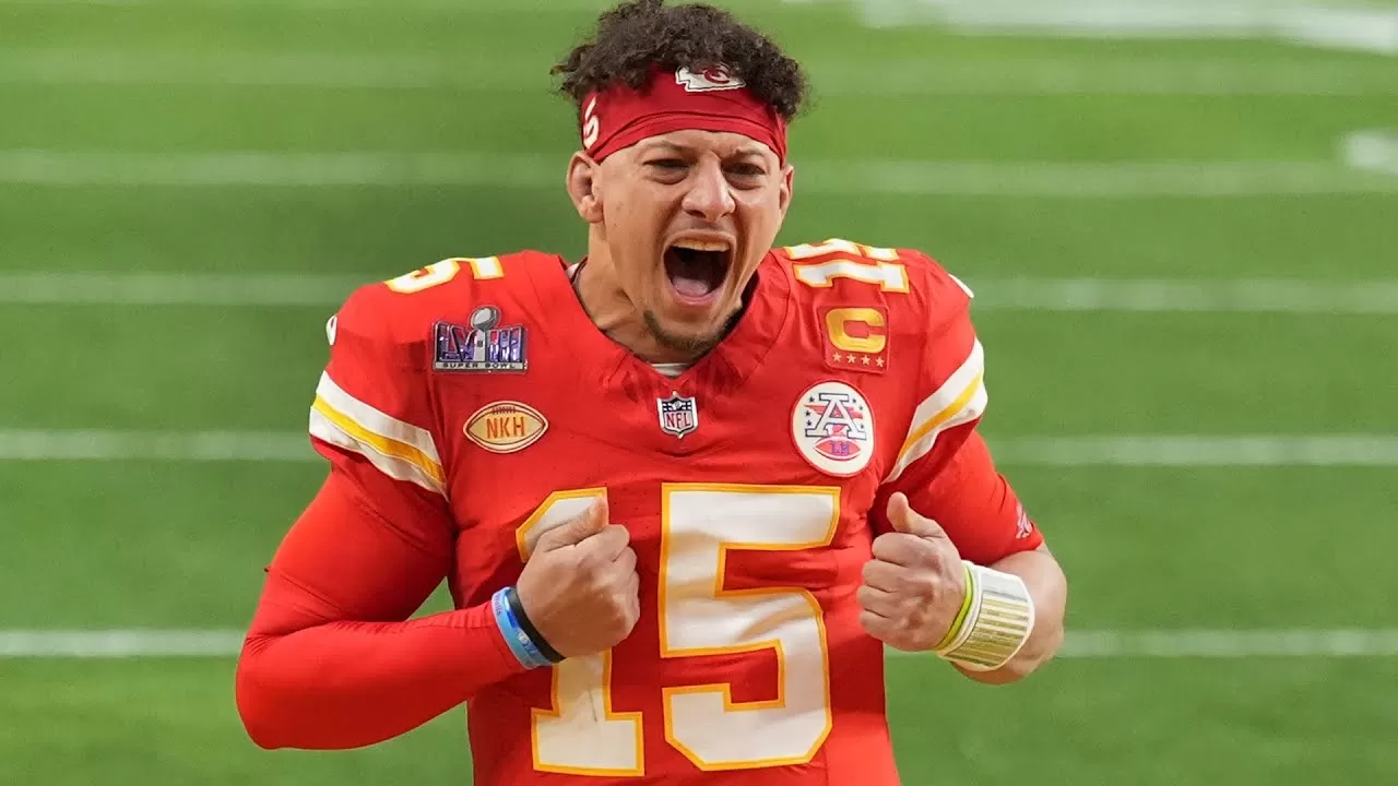 Patrick Mahomes' Top Plays of the 2023 Season