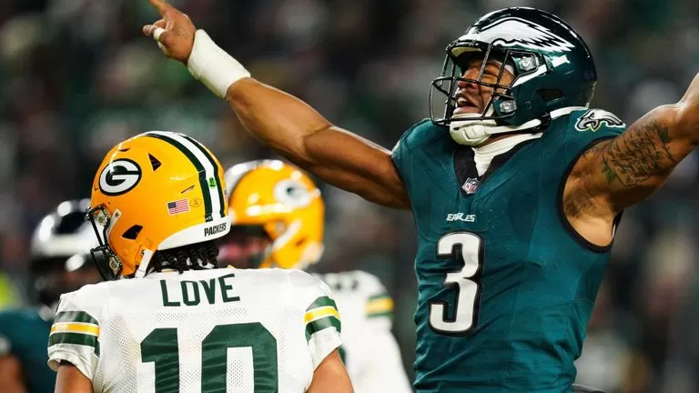 Philadelphia Eagles linebacker Nolan Smith Jr. (3) reacts after sacking Green Bay Packers quarterback Jordan Love (10) during the second half of an NFL wild-card playoff football game Sunday, Jan. 12, 2025, in Philadelphia. (AP Photo/Derik Hamilton)