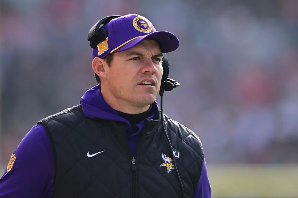 Pro Football Hall of Famer is a big fan of Vikings HC Kevin O'Connell