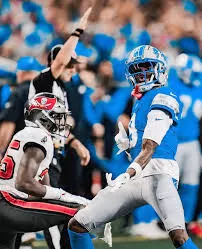 2nd in the NFL in receiving yards🤐🔥 - Waymo ALWAYS got that sh*t on!👀🔫💧 - Is the Waymo breakout szn officially underway?🤔 - Follow @dripathletes & @jamozone for more content like this! - #