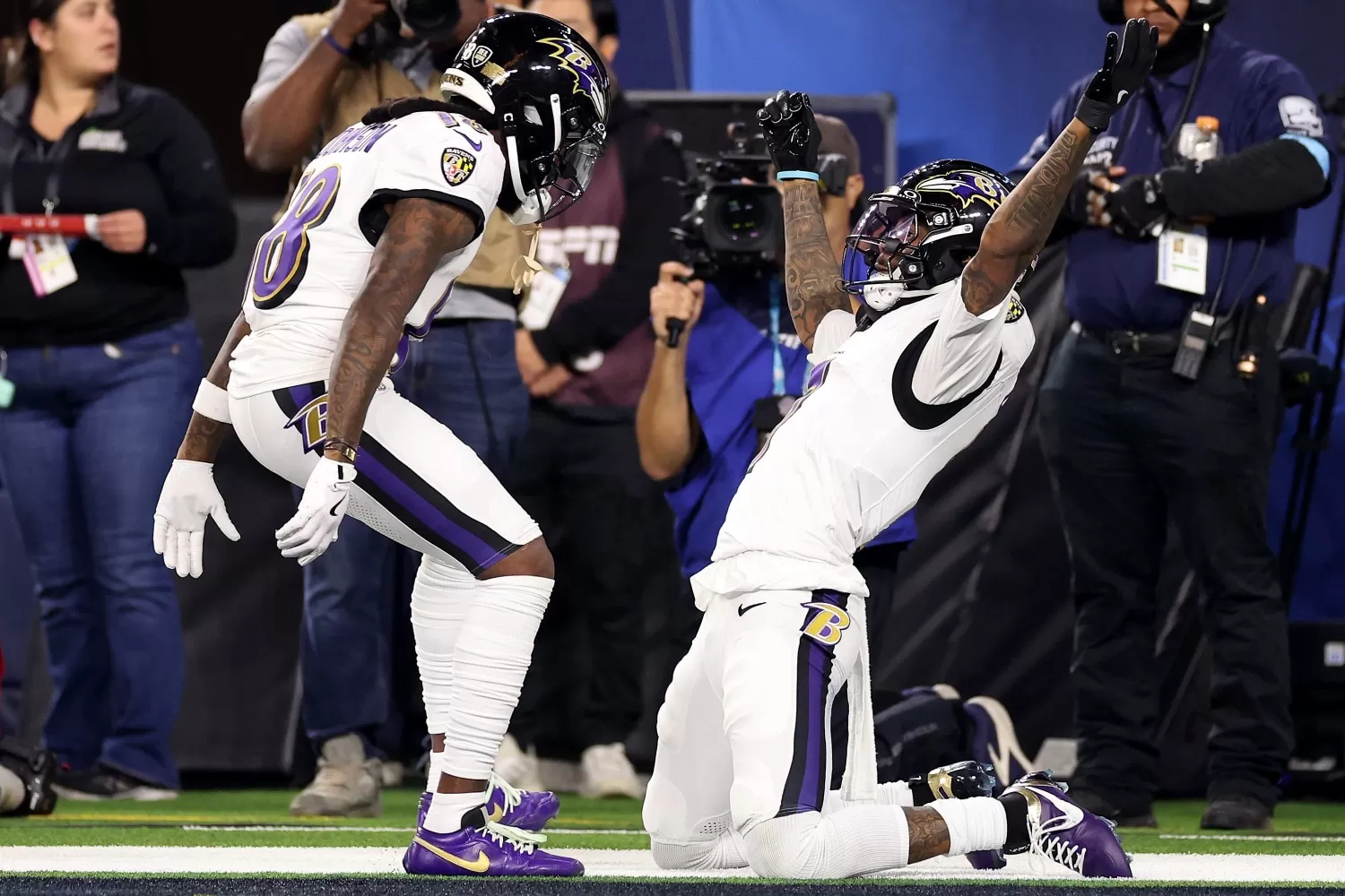 Monday Night Football' highlights: Ravens defeat Chargers 30-23 as John  Harbaugh takes 3-0 lead on brother Jim