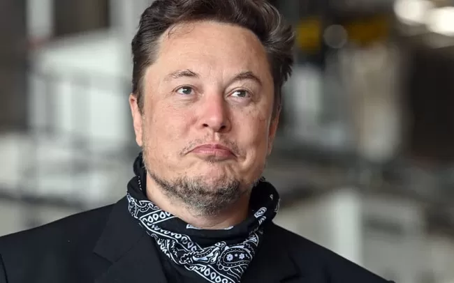 Elon Musk hace otra declaración "salvaje": será extraño que los humanos no pongan un pie en Marte en 5 años