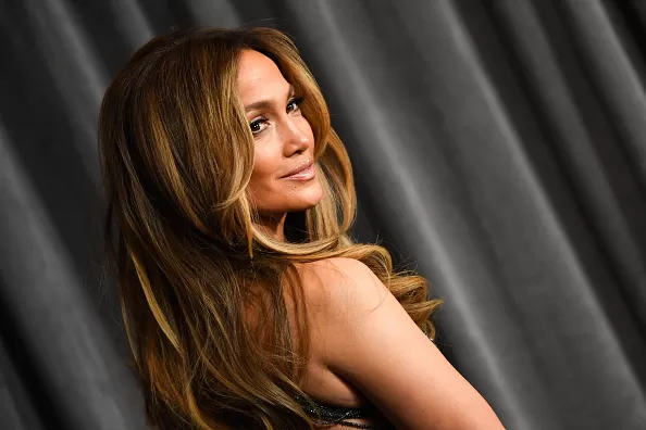 Jennifer Lopez Podcast: 'Unstoppable' and 'Kiss of the Spider Woman'