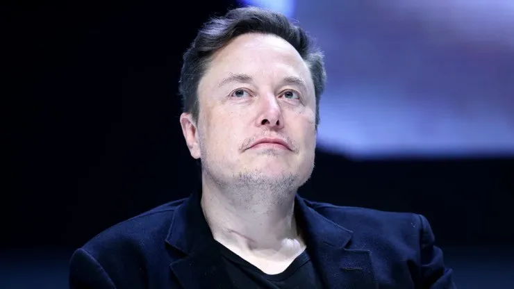 El multimillonario Elon Musk publicó un comentario "conmocionado" tras el intento de asesinato de Trump, la Casa Blanca reaccionó