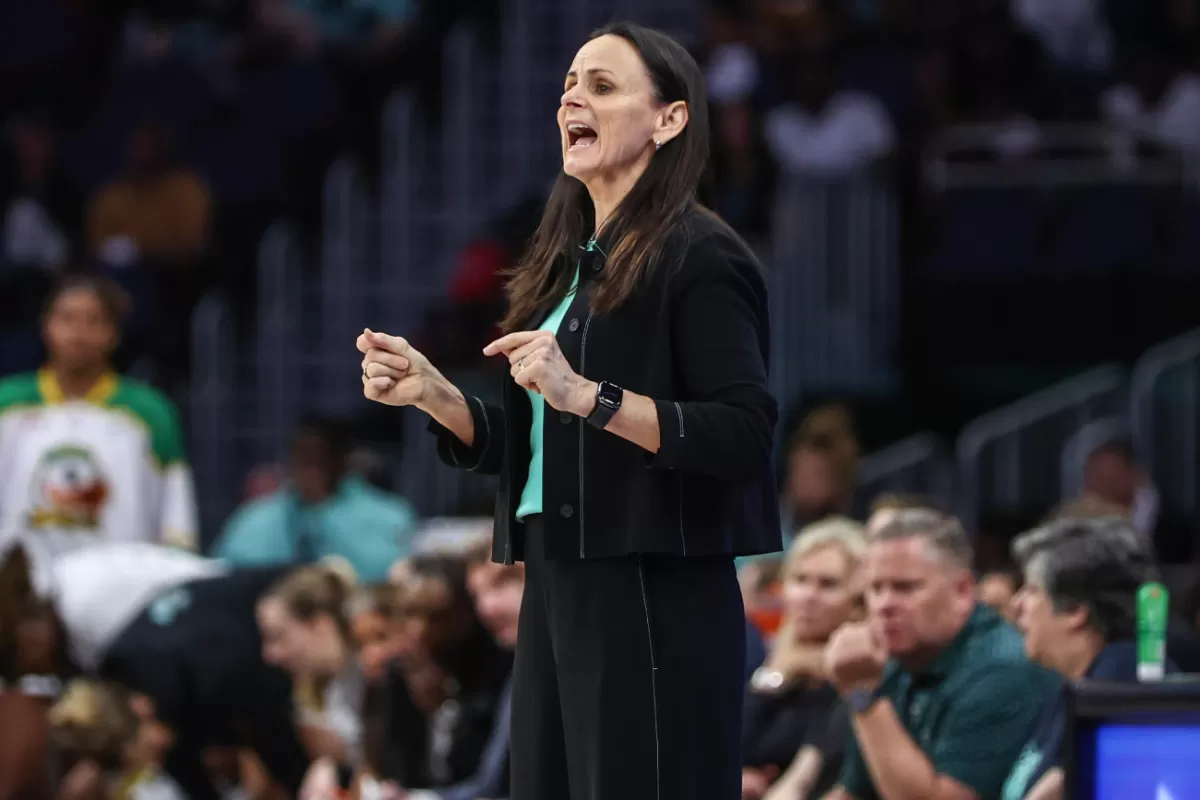 New York Liberty Coach's Candid Angel Reese Joke Turns Heads After Sky Loss  - Athlon Sports