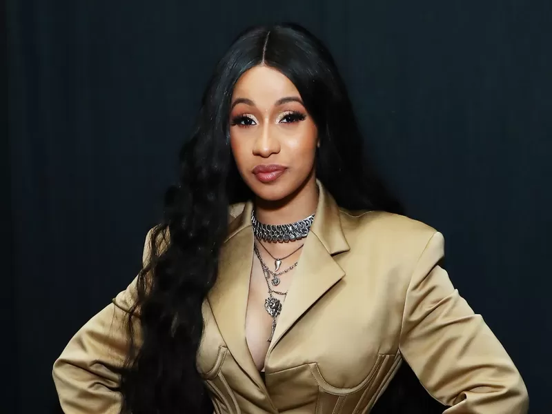 Instagram Flexin': Diddy Backs Cardi B's Rant About Government Spending |  HipHopDX