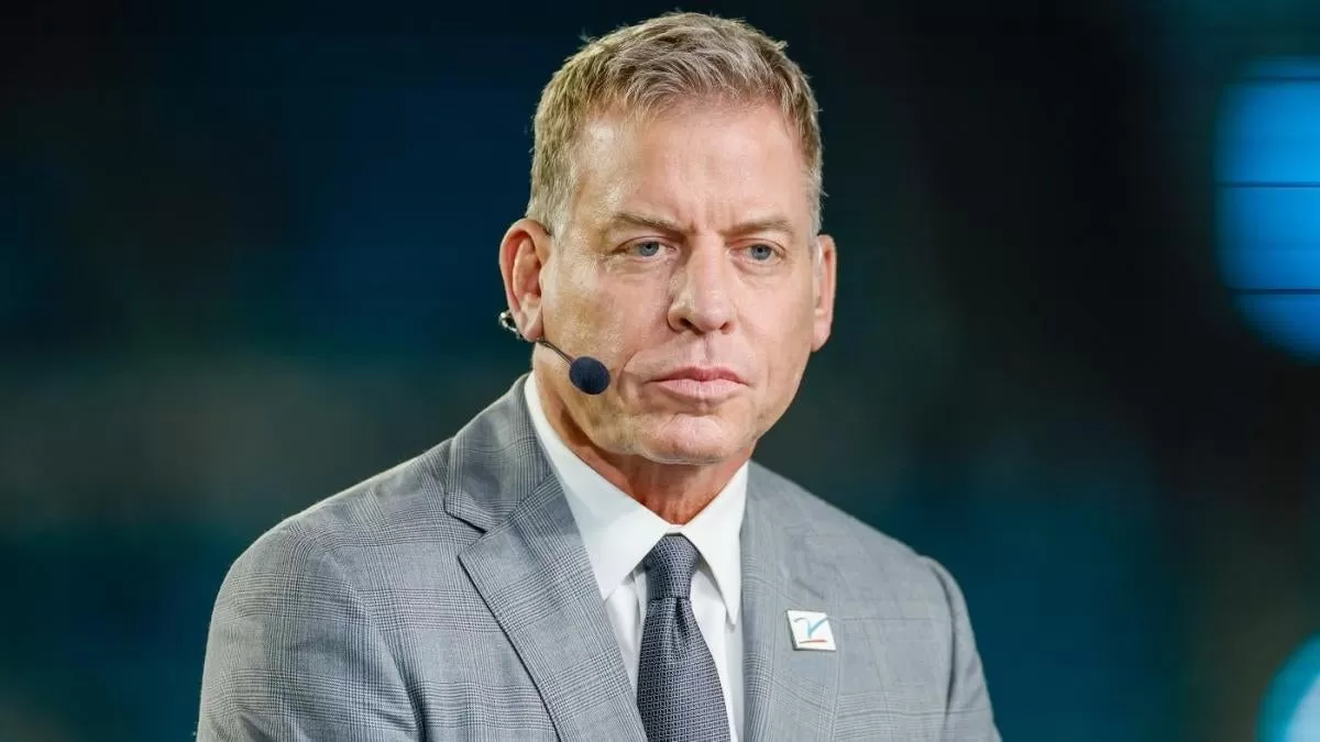 Hall of Famer Troy Aikman reveals his favorite current NFL QB, who might be  his 'favorite player of all-time' - CBSSports.com