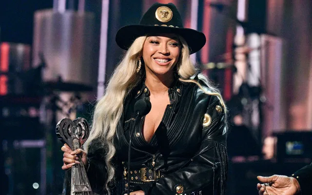 Beyoncé xác lập thêm kỷ lục mới trước lễ trao giải Grammy | VTV.VN