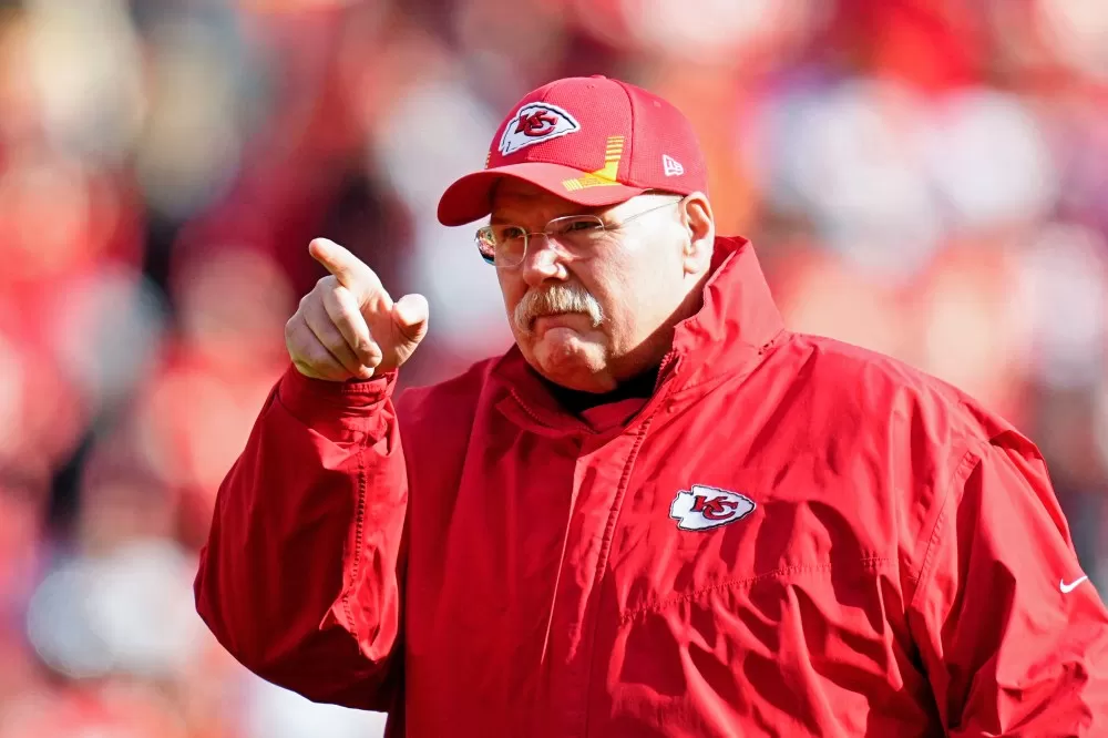 Chiefs HC Andy Reid believes Travis Kelce has a coaching future