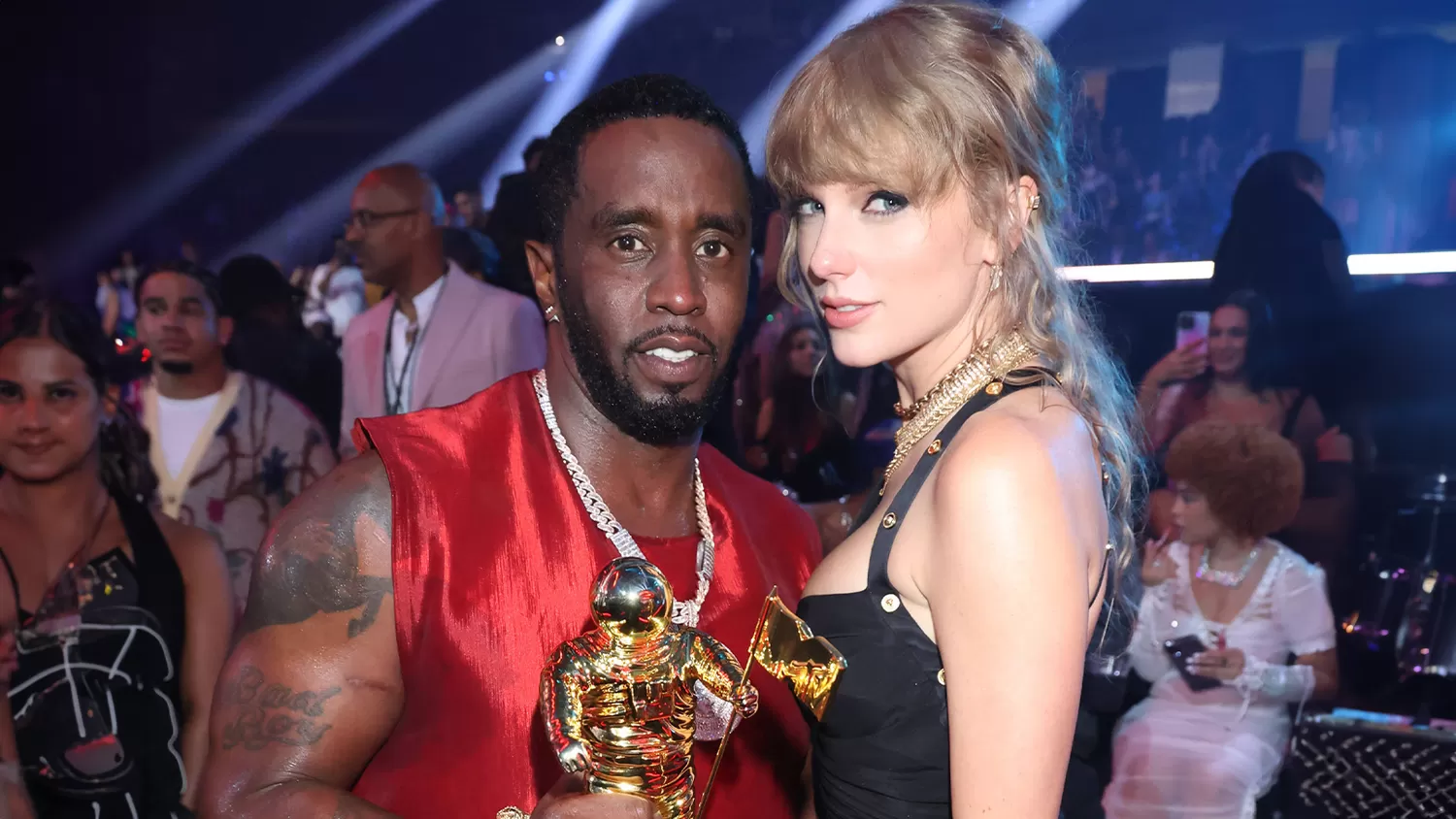 Interview aufgetaucht – "Immer nett": Swift wollte mit Diddy zum Abschlussball | Heute.at