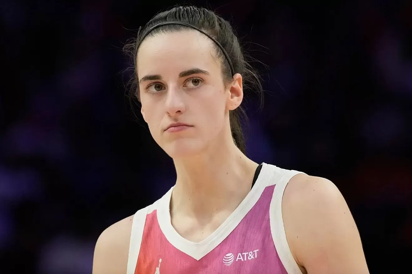 Caitlin Clark partage ses réflexions sur les signatures de l'Indiana Fever