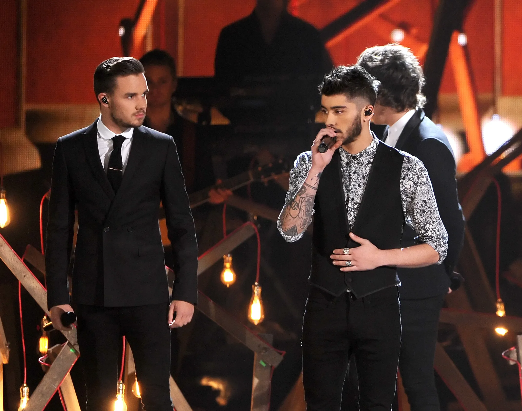 Zayn Malik postpones tour dates after Liam Payne's death