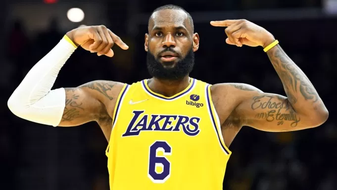 LeBron James Gives Los Angeles Lakers A Discount On His New Contract