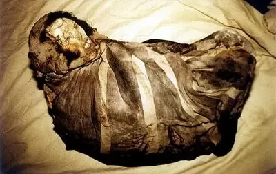 Breaking News: Scientists Discover Frozen Mummy Preserved in Ice—Revealing Ancient People Who Lived 20 Million Years Ago! History Rewritten!