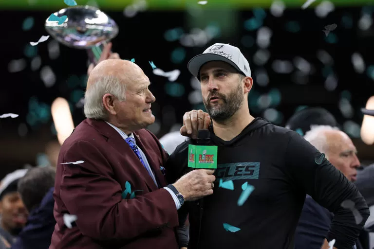 Philadelphia Eagles head coach Nick Sirianni with Fox NFL Sunday co-host Terry Bradshaw after Super Bowl LIX. Geoff Burke-Imagn Images