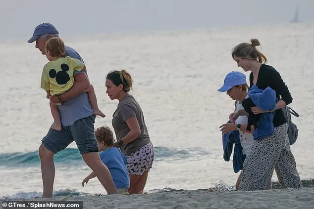 Richard Gere, 72, enjoys day at the beach with wife Alejandra Silva, 39,  and two young sons in Ibiza | Daily Mail Online