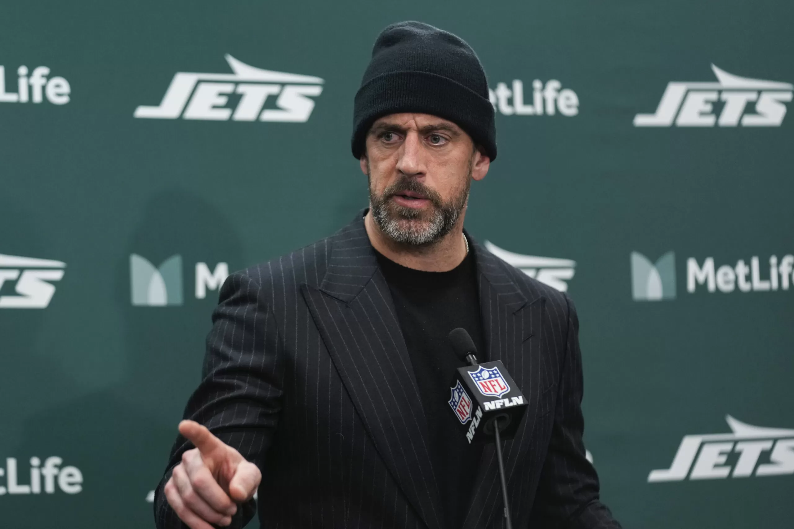 New York Jets parting ways with Aaron Rodgers after 2 seasons - WPR