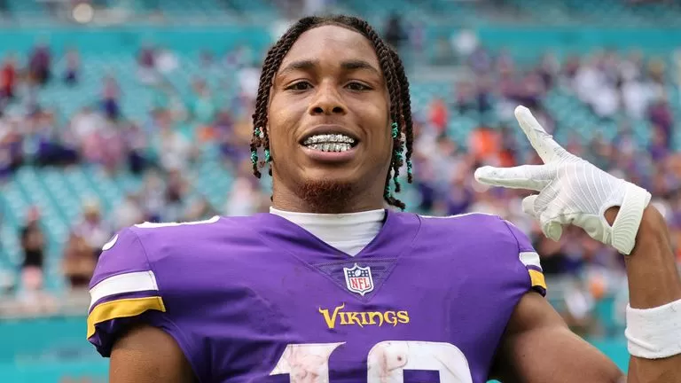 Justin Jefferson: Wide receiver signs biggest non-quarterback contract in  NFL history with Minnesota Vikings | NFL News | Sky Sports