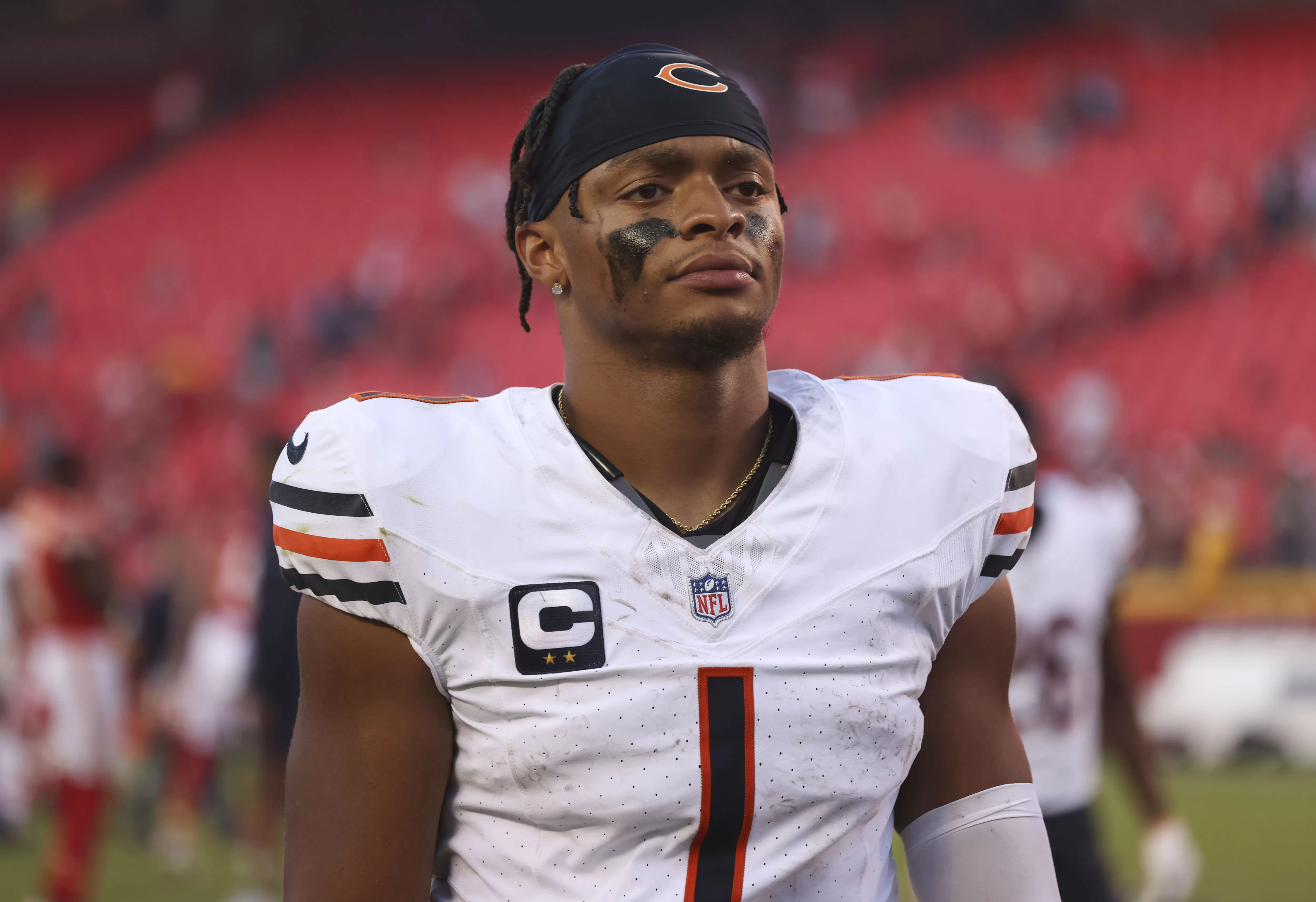 Chicago Bears QB Justin Fields brief with answers at news conference