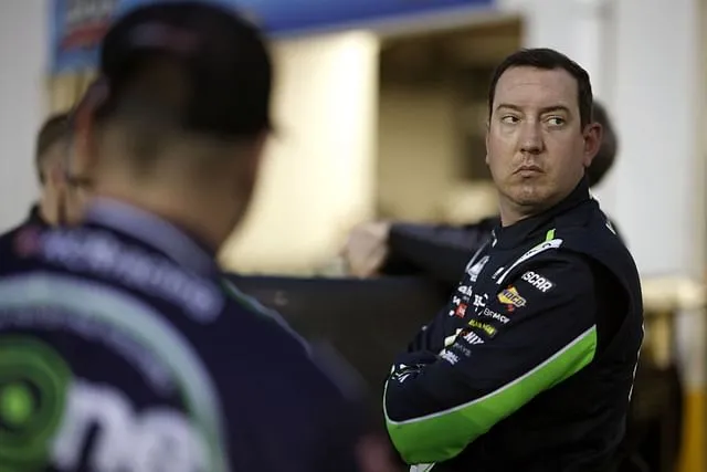 WATCH: Martin Truex Jr. pushes Kyle Busch into the pits after the latter  ran out of fuel at COTA
