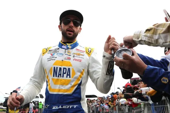 Denny Hamlin makes feelings clear on Chase Elliott's behavior on radio -  Motorsport - Sports - Daily Express US