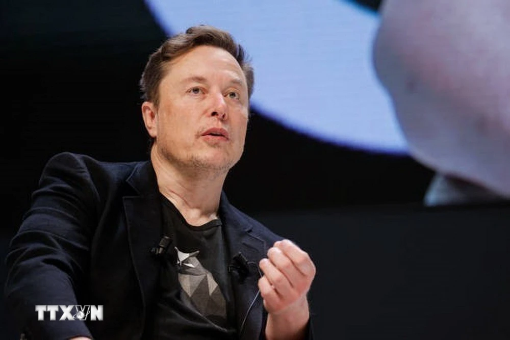 Hội Hoàng gia Anh nhóm họp vì lời kêu gọi bãi bỏ tư cách thành viên của Elon  Musk | Vietnam+ (VietnamPlus)