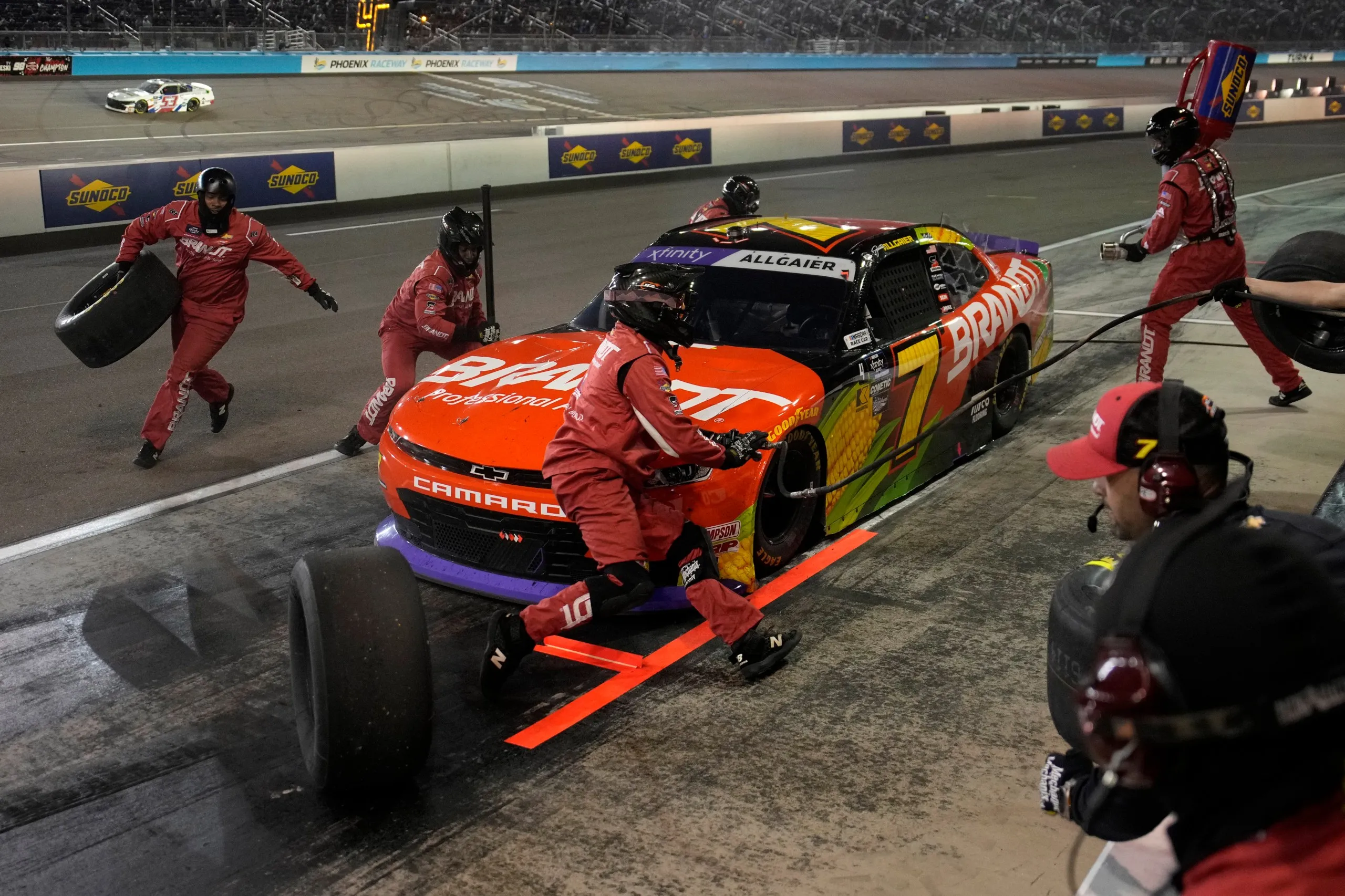 Justin Allgaier wins 1st NASCAR Xfinity title, capping comeback by passing  Hill and Custer late – KGET 17 News