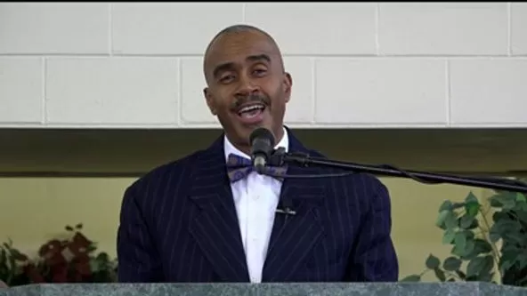 Gino Jennings is Exactly What the Black Church Needs | Sermon Outline Ideas